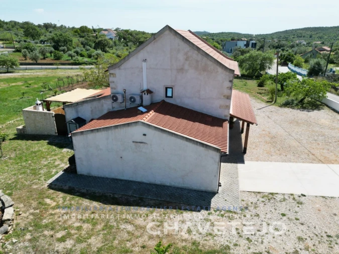 Moradia T3 para Venda em Chãos Foto 67