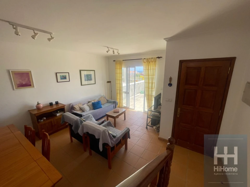 Apartamento T2 para Venda em Porto Santo Foto 7