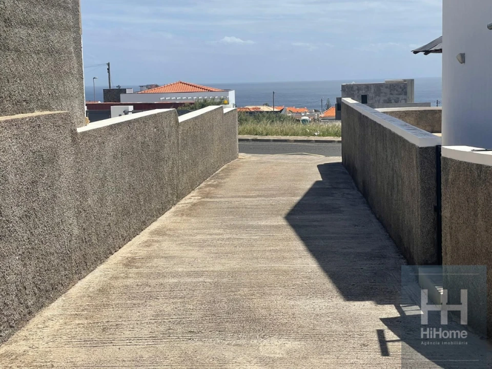 Apartamento T2 para Venda em Porto Santo Foto 28