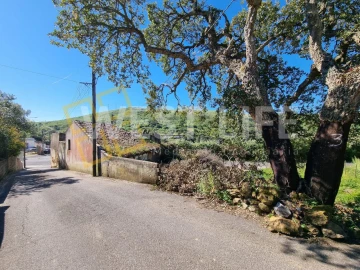 Terreno para Venda em Fanhões
