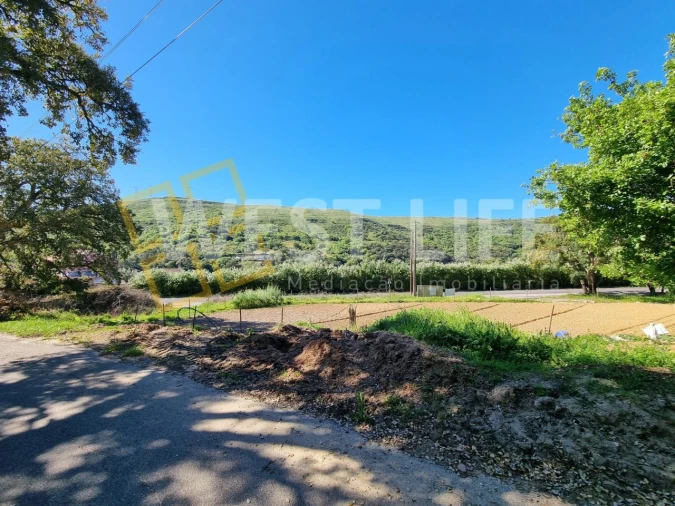 Terreno para Venda em Fanhões Foto 5