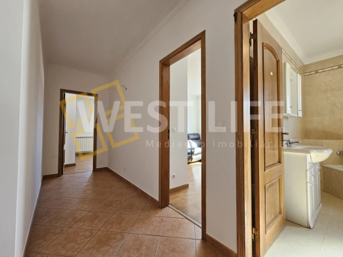 Apartamento T2 para Venda em Venda do Pinheiro e Santo Estêvão das Galés Foto 11