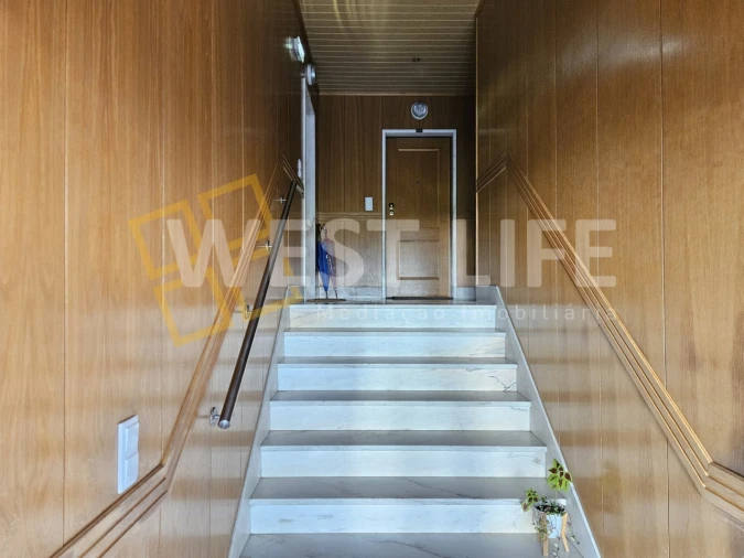 Apartamento T2 para Venda em Venda do Pinheiro e Santo Estêvão das Galés Foto 22