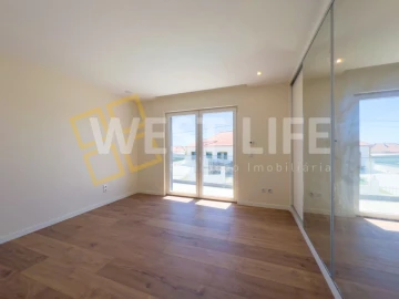 Moradia T4 para Venda em Silveira