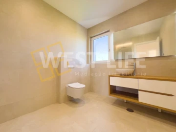 Moradia T4 para Venda em Silveira