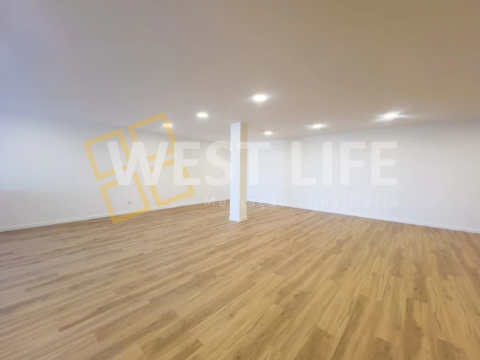 Moradia T4 para Venda em Silveira Foto 25