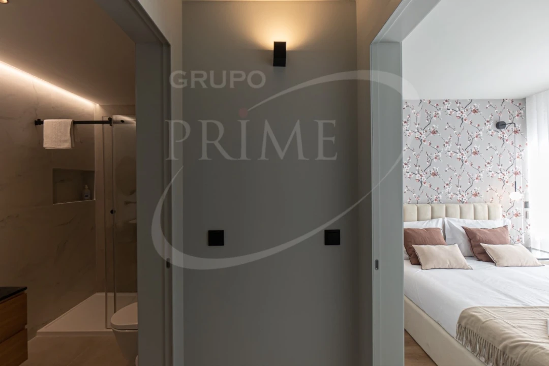 Apartamento T1 para Venda em Mafamude e Vilar do Paraíso Foto 8