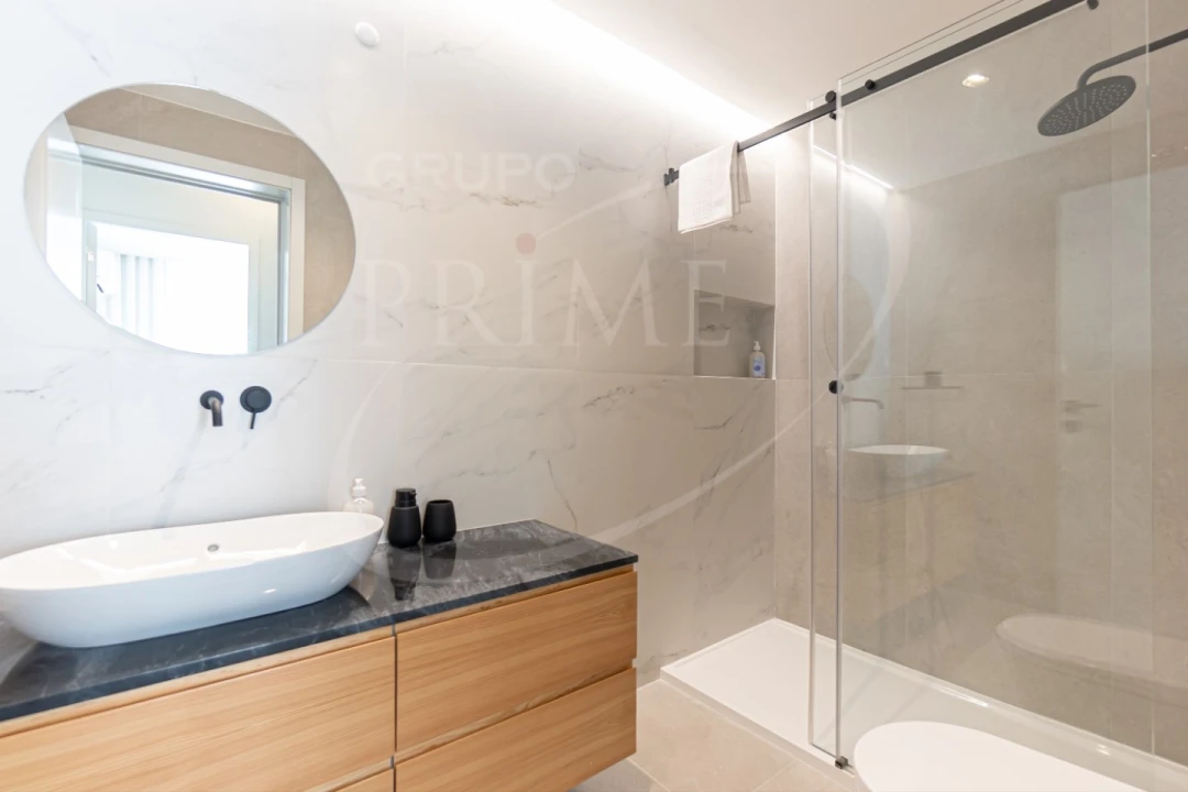 Apartamento T1 para Venda em Mafamude e Vilar do Paraíso Foto 12