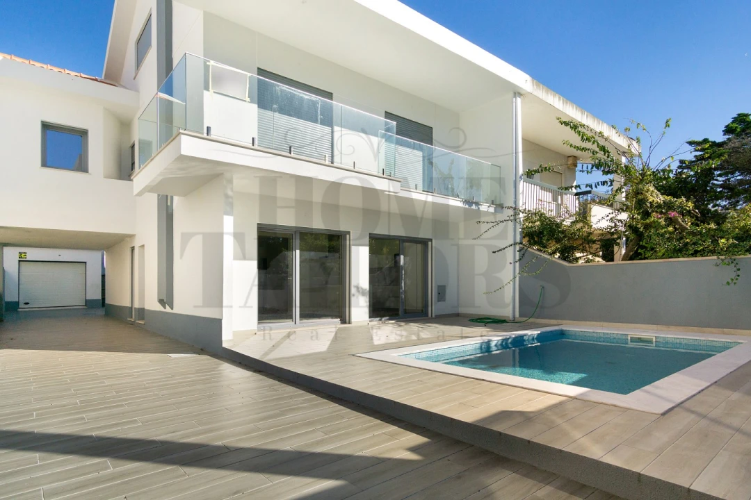 Moradia T4 para Venda em Costa da Caparica Foto 26