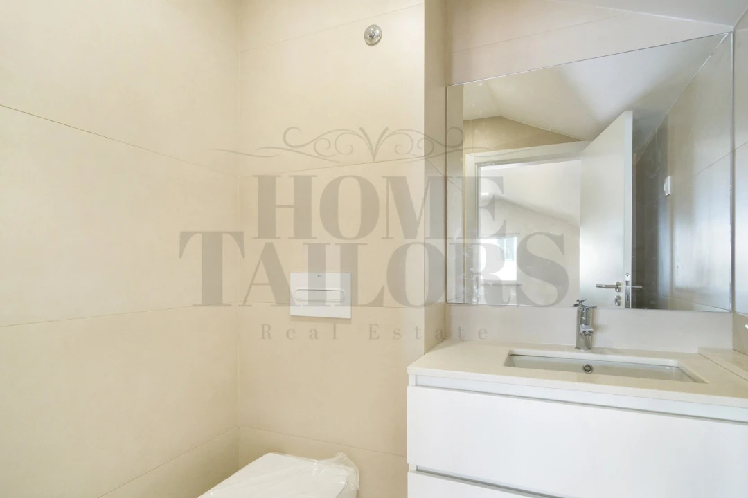 Moradia T4 para Venda em Costa da Caparica Foto 24