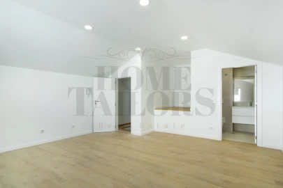 Moradia T4 para Venda em Costa da Caparica