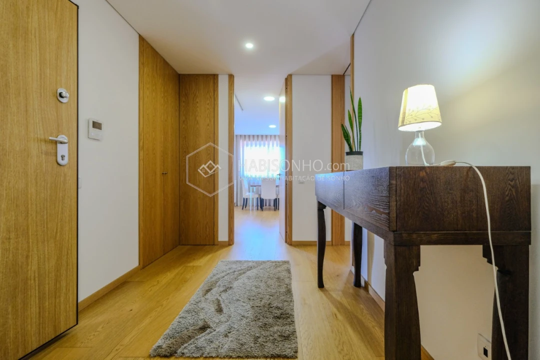 Apartamento T3 para Venda em Ermesinde Foto 3