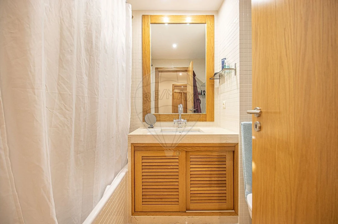 Apartamento T5 para Venda em Lumiar Foto 40