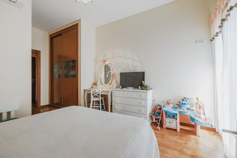 Apartamento T3 para Venda em Vila Franca de Xira Foto 31