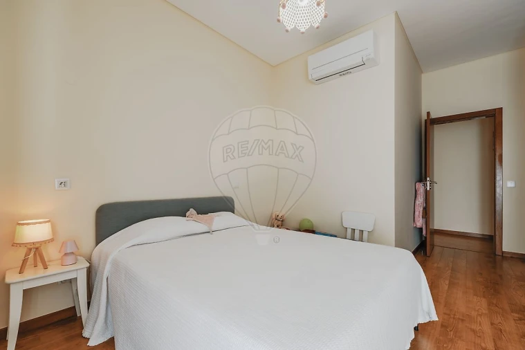 Apartamento T3 para Venda em Vila Franca de Xira Foto 30