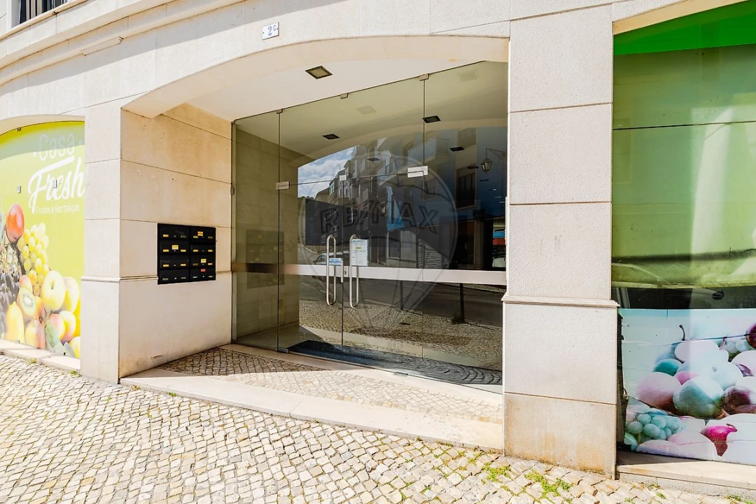 Apartamento T3 para Venda em Vila Franca de Xira Foto 38