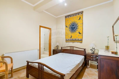 Moradia T7 para Venda em São Teotónio