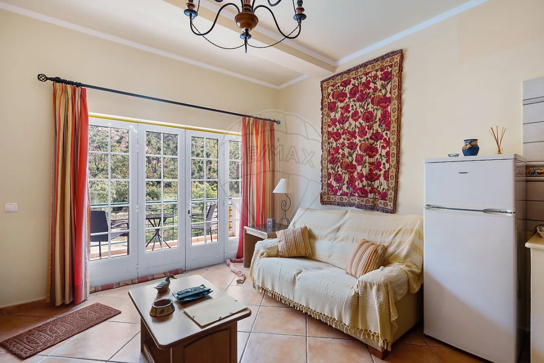 Moradia T7 para Venda em São Teotónio Foto 30