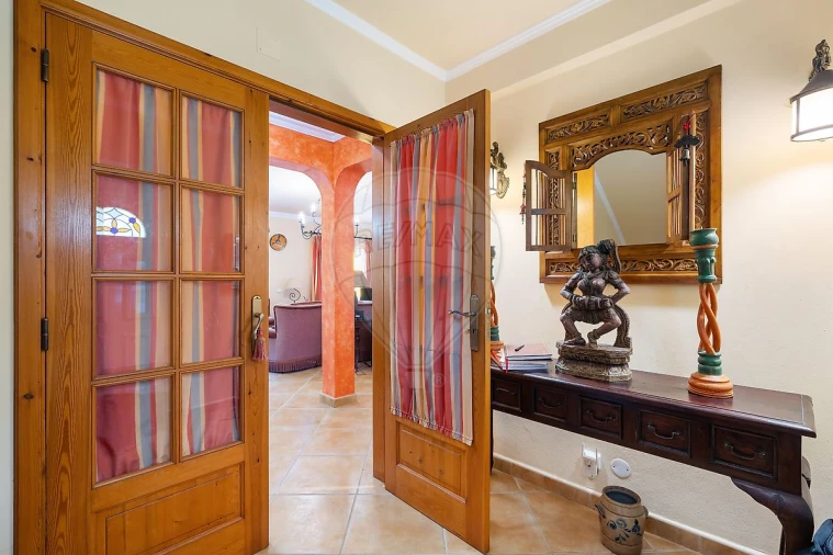 Moradia T7 para Venda em São Teotónio Foto 7