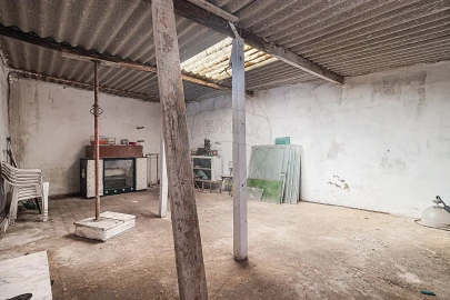 Moradia T3 para Venda em Baixa da Banheira e Vale da Amoreira