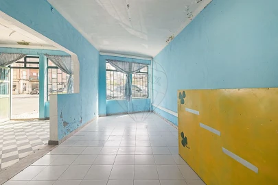 Moradia T3 para Venda em Baixa da Banheira e Vale da Amoreira