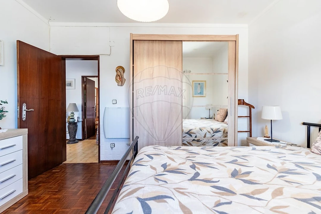 Moradia T5 para Venda em A dos Cunhados e Maceira Foto 12