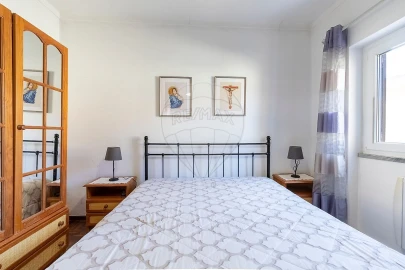 Moradia T5 para Venda em A dos Cunhados e Maceira