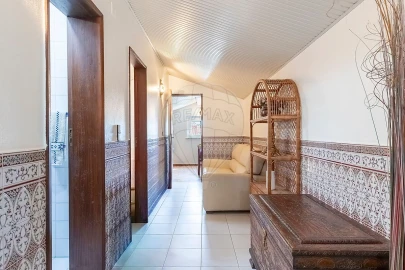 Moradia T5 para Venda em A dos Cunhados e Maceira