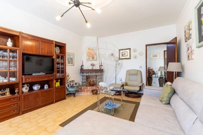 Moradia T5 para Venda em A dos Cunhados e Maceira