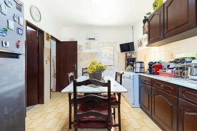 Moradia T5 para Venda em A dos Cunhados e Maceira