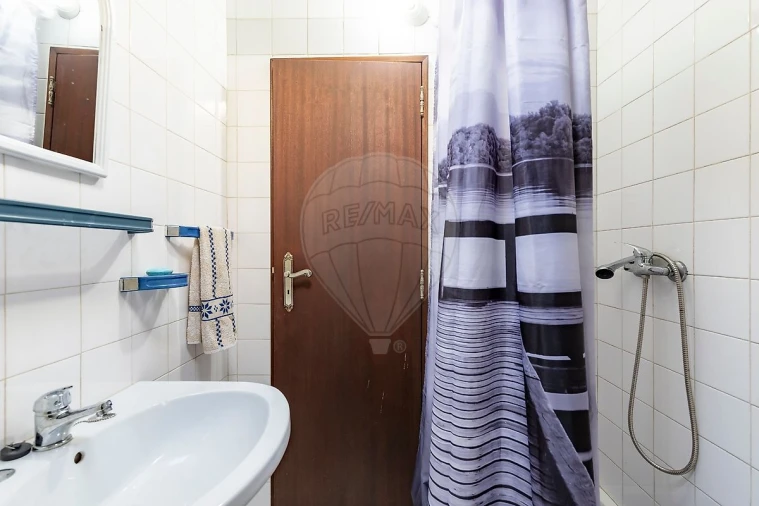 Moradia T5 para Venda em A dos Cunhados e Maceira Foto 23