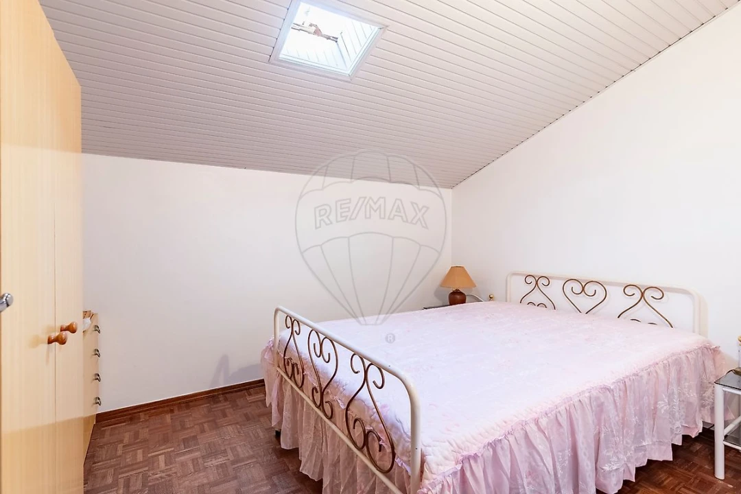 Moradia T5 para Venda em A dos Cunhados e Maceira Foto 20