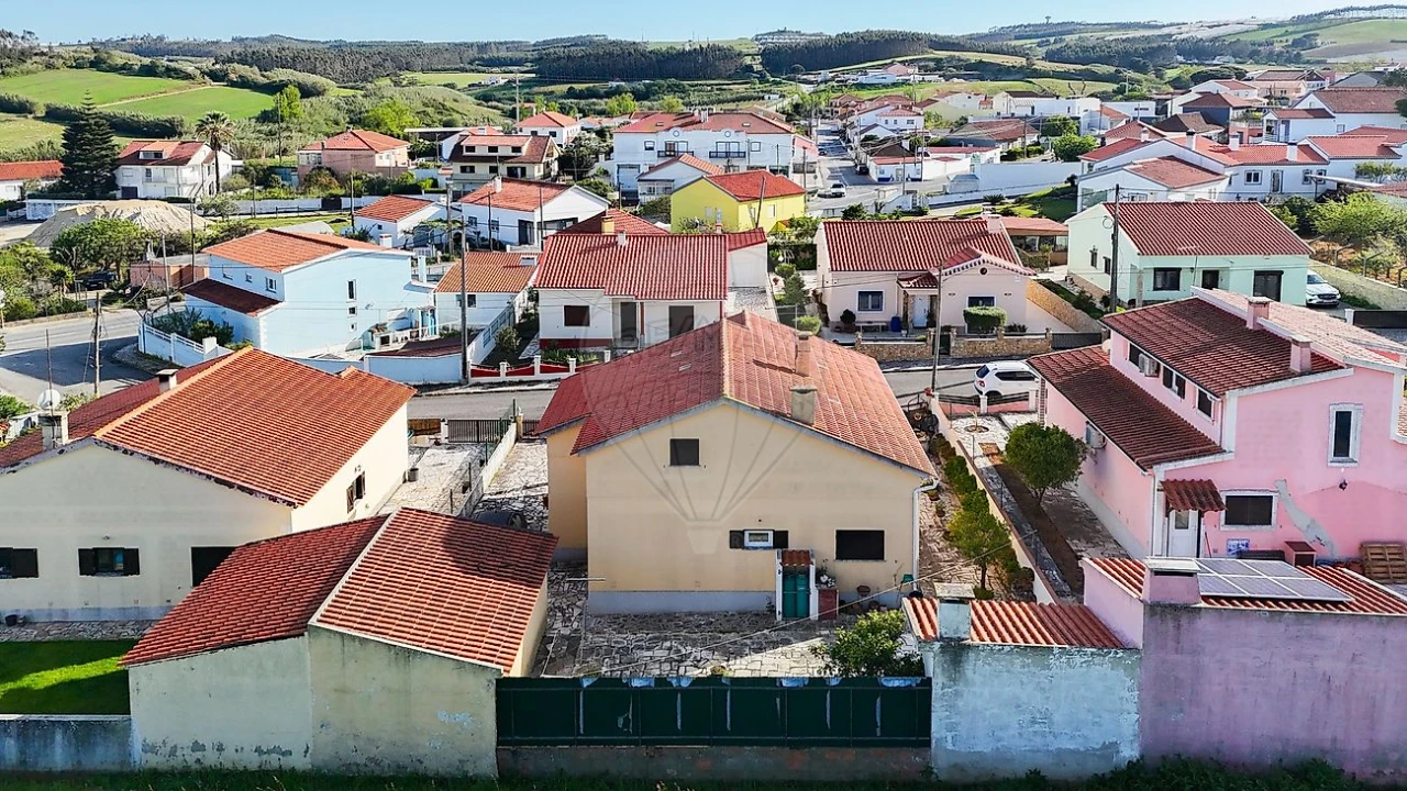 Moradia T5 para Venda em A dos Cunhados e Maceira Foto 35