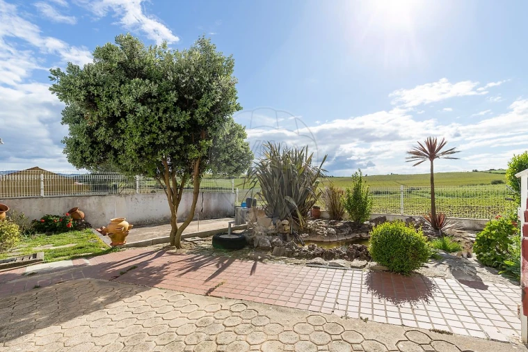 Moradia T5 para Venda em Carvoeira e Carmões Foto 42