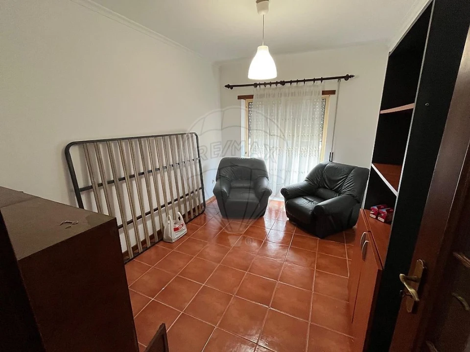 Apartamento T4 para Venda em Eiras e São Paulo de Frades Foto 4