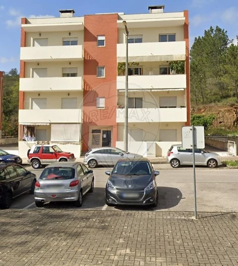 Apartamento T4 para Venda em Eiras e São Paulo de Frades