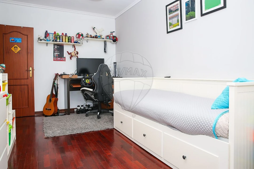 Apartamento T2 para Venda em Aveiras de Baixo Foto 17
