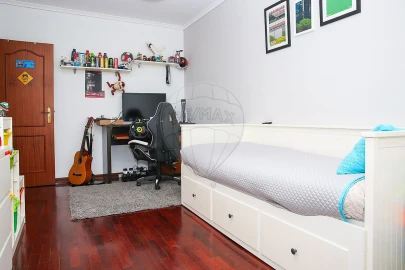 Apartamento T2 para Venda em Aveiras de Baixo