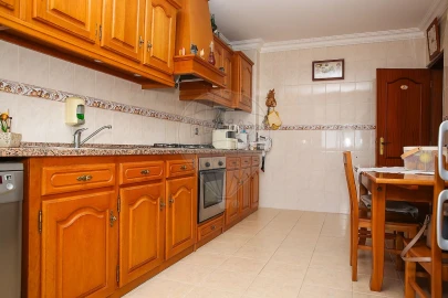 Apartamento T2 para Venda em Aveiras de Baixo