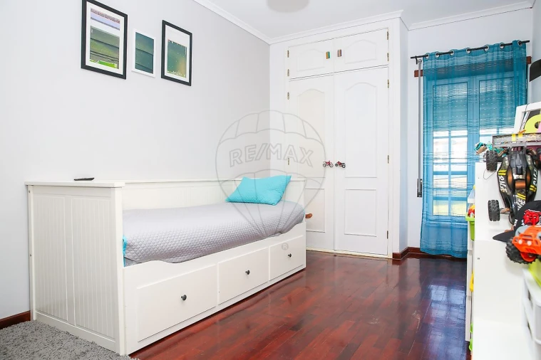 Apartamento T2 para Venda em Aveiras de Baixo Foto 14