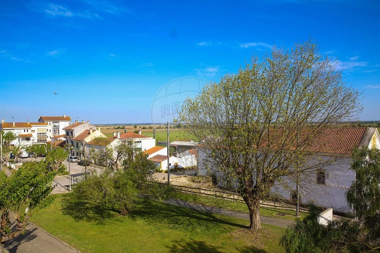 Apartamento T2 para Venda em Aveiras de Baixo Foto 23