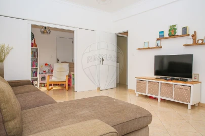 Apartamento T2 para Venda em Póvoa de Santa Iria e Forte da Casa