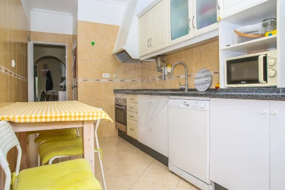 Apartamento T2 para Venda em Póvoa de Santa Iria e Forte da Casa