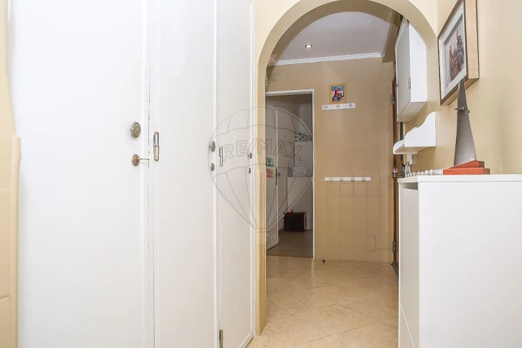 Apartamento T2 para Venda em Póvoa de Santa Iria e Forte da Casa Foto 22