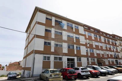 Apartamento T2 para Venda em São Domingos de Rana