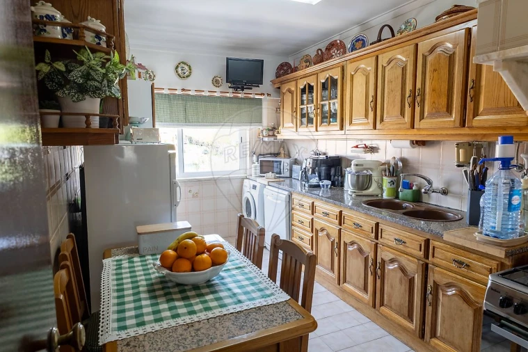 Apartamento T2 para Venda em São Domingos de Rana Foto 15