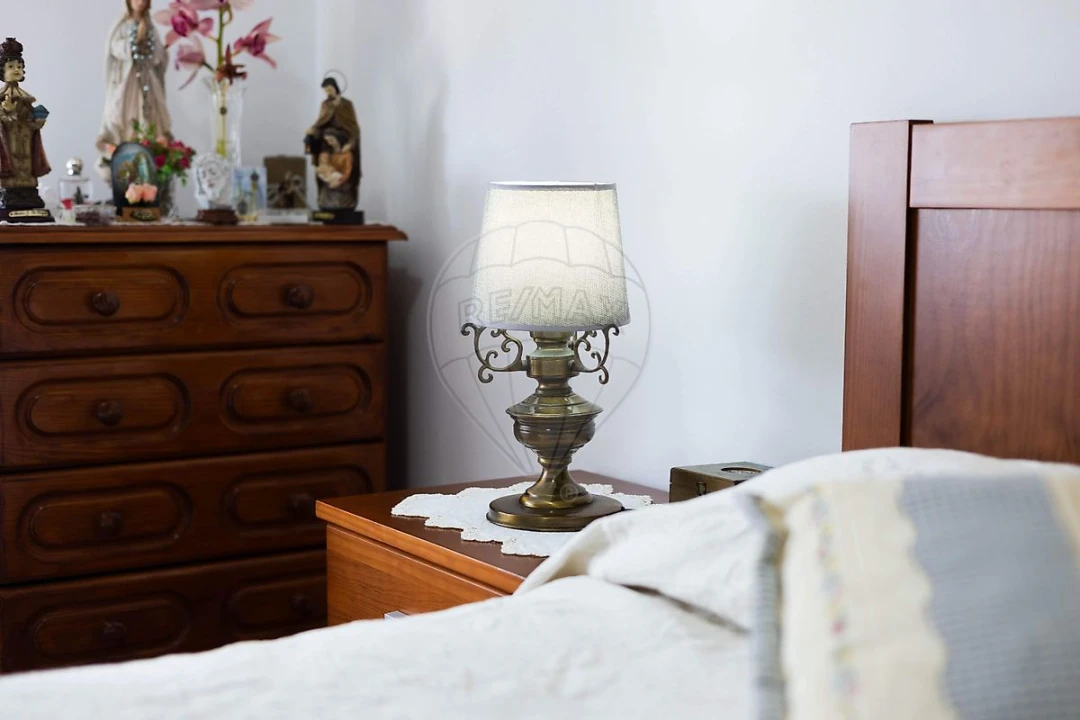 Apartamento T2 para Venda em São Domingos de Rana Foto 22