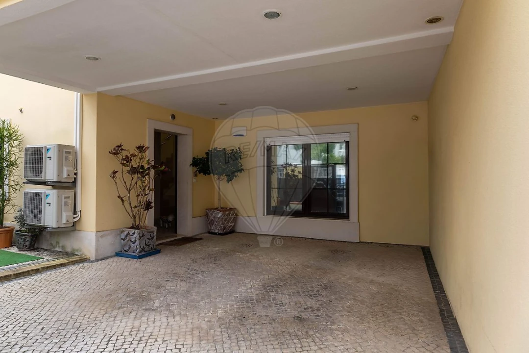 Moradia T3 para Venda em Carcavelos e Parede Foto 35