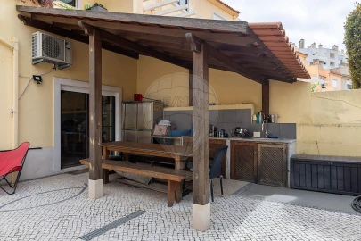 Moradia T3 para Venda em Carcavelos e Parede