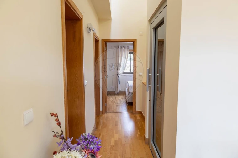 Moradia T3 para Venda em Carcavelos e Parede Foto 14